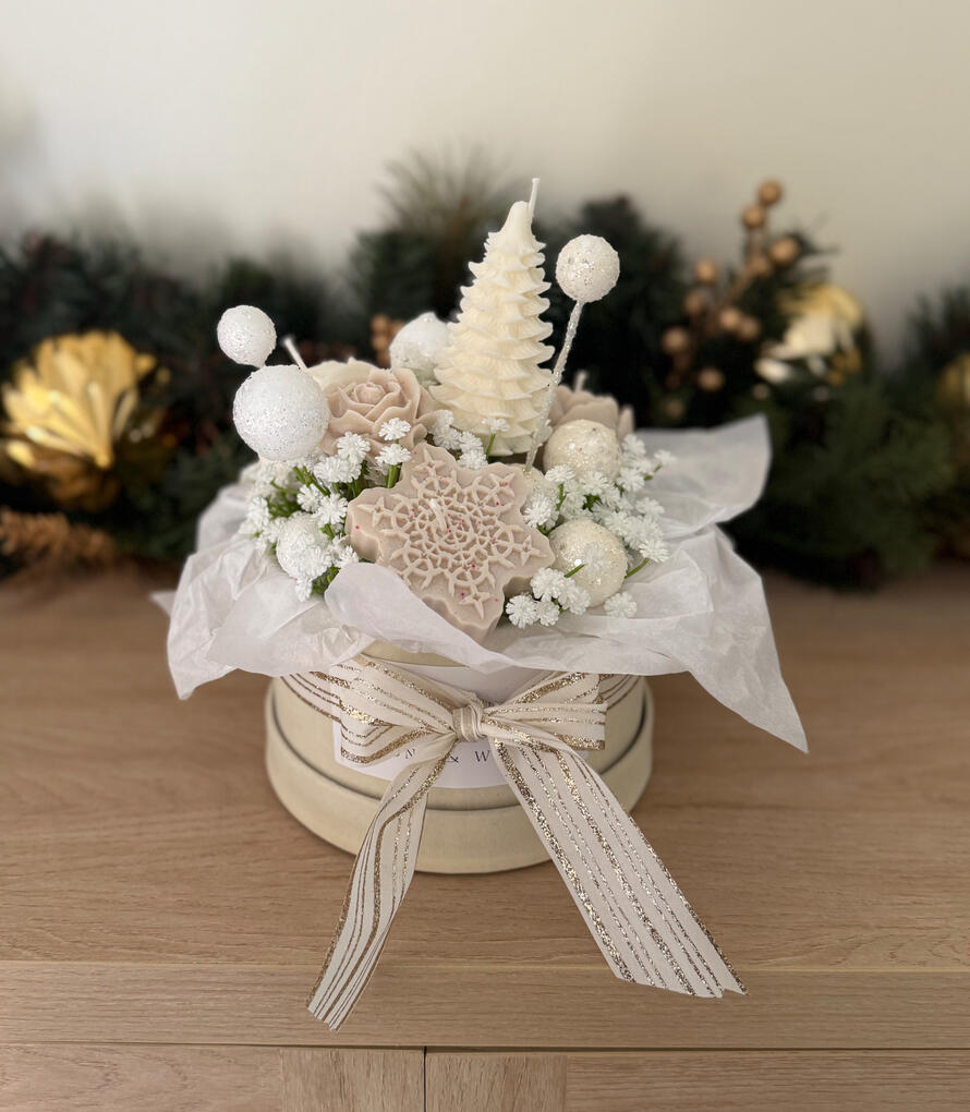 Ivory Snowfall Bloom